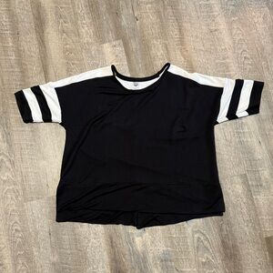 Te Verde Black and White Striped Kids Tee